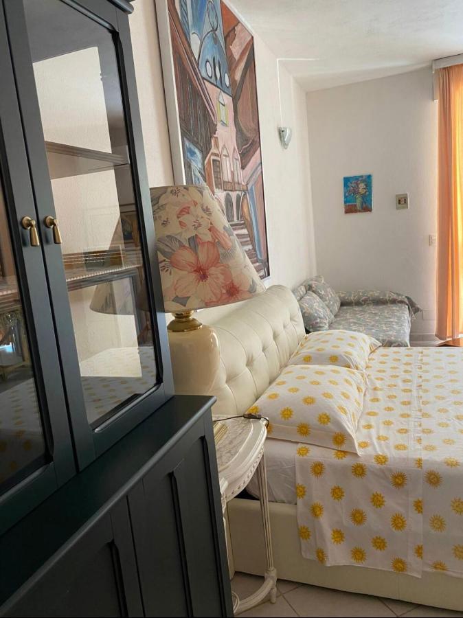 Monolocale Corte A Torre Dell Orso 100M Dal Mare 托里德欧索 外观 照片